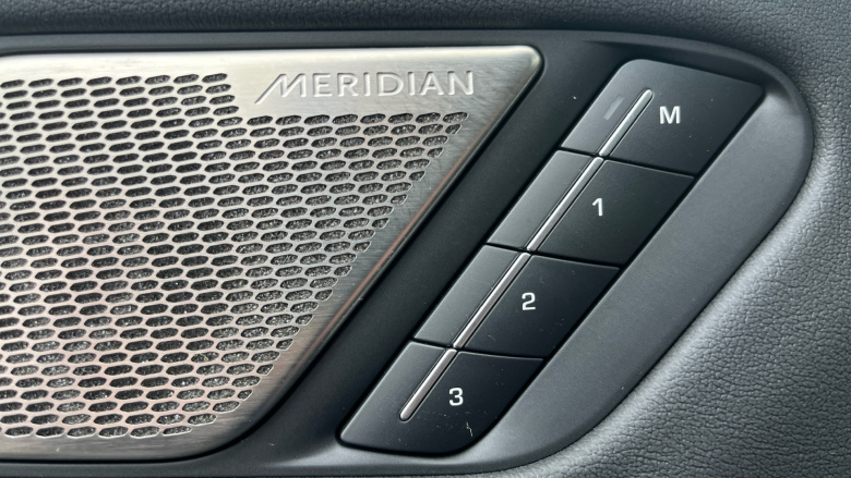 Jaguar I-Pace 294kW EV400 SE 90kWh 5dr Auto [11kW Charger] Electric Estate